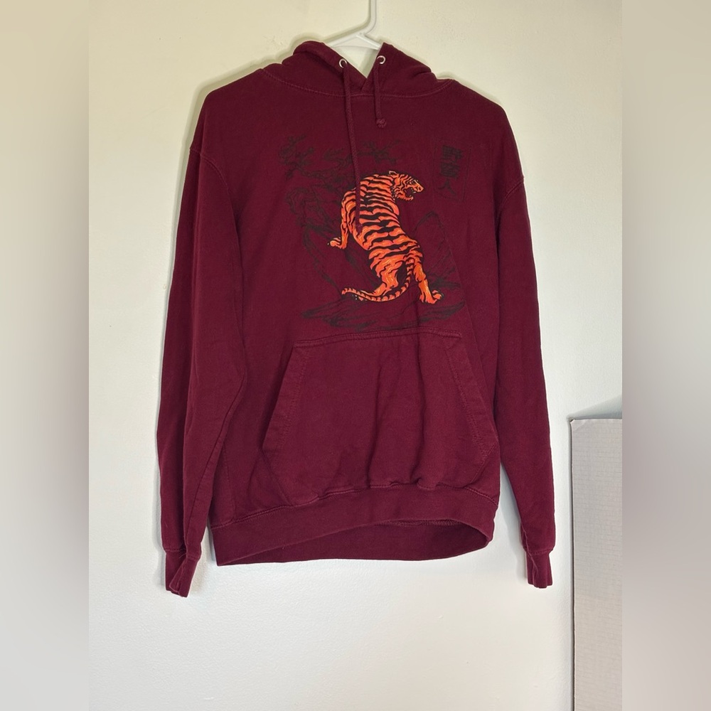 Call Your Mother VTG burgundy Japanese tiger print hoodie men’s sz M skater
